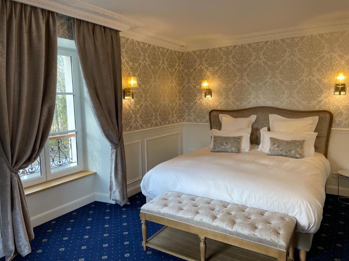 Chateau Des Hauts De Provins Hotel Champcenest Екстериор снимка