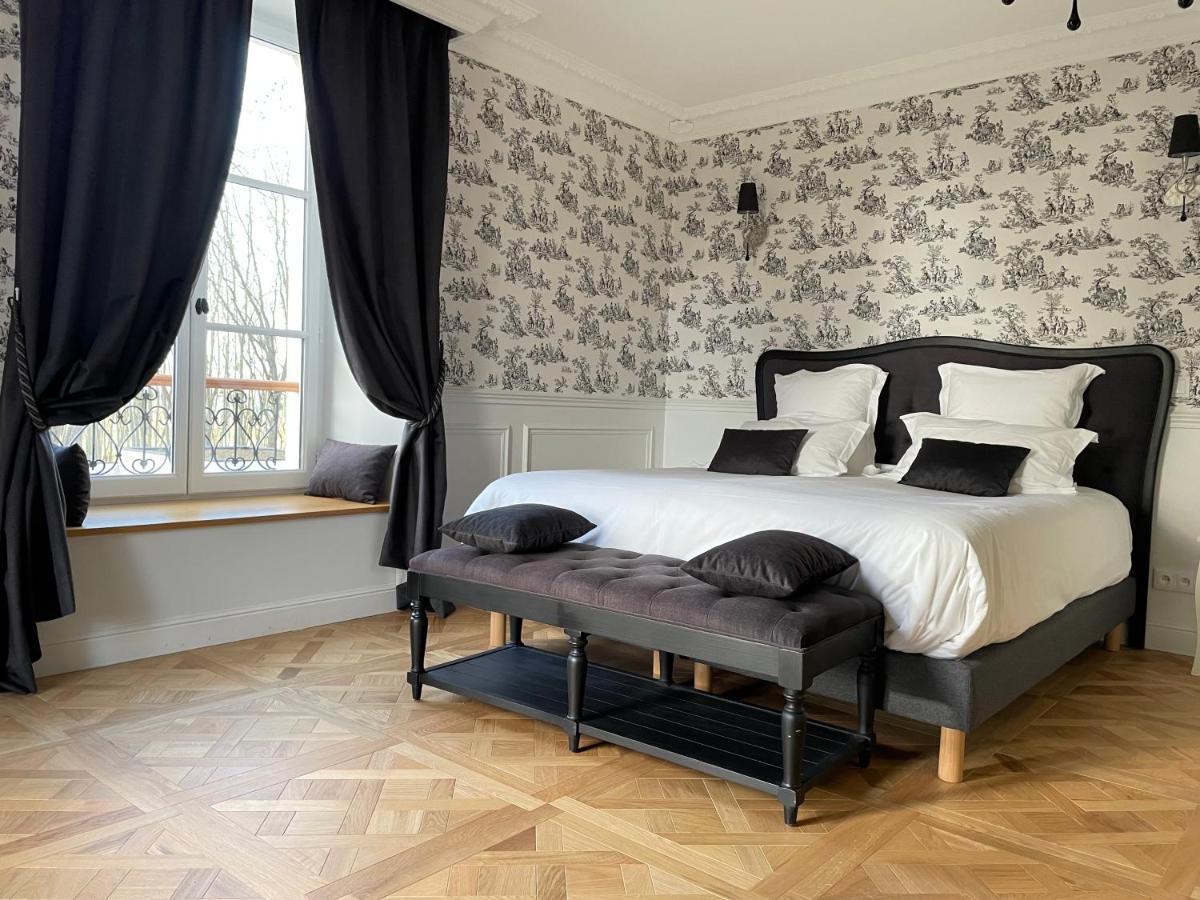 Chateau Des Hauts De Provins Hotel Champcenest Екстериор снимка