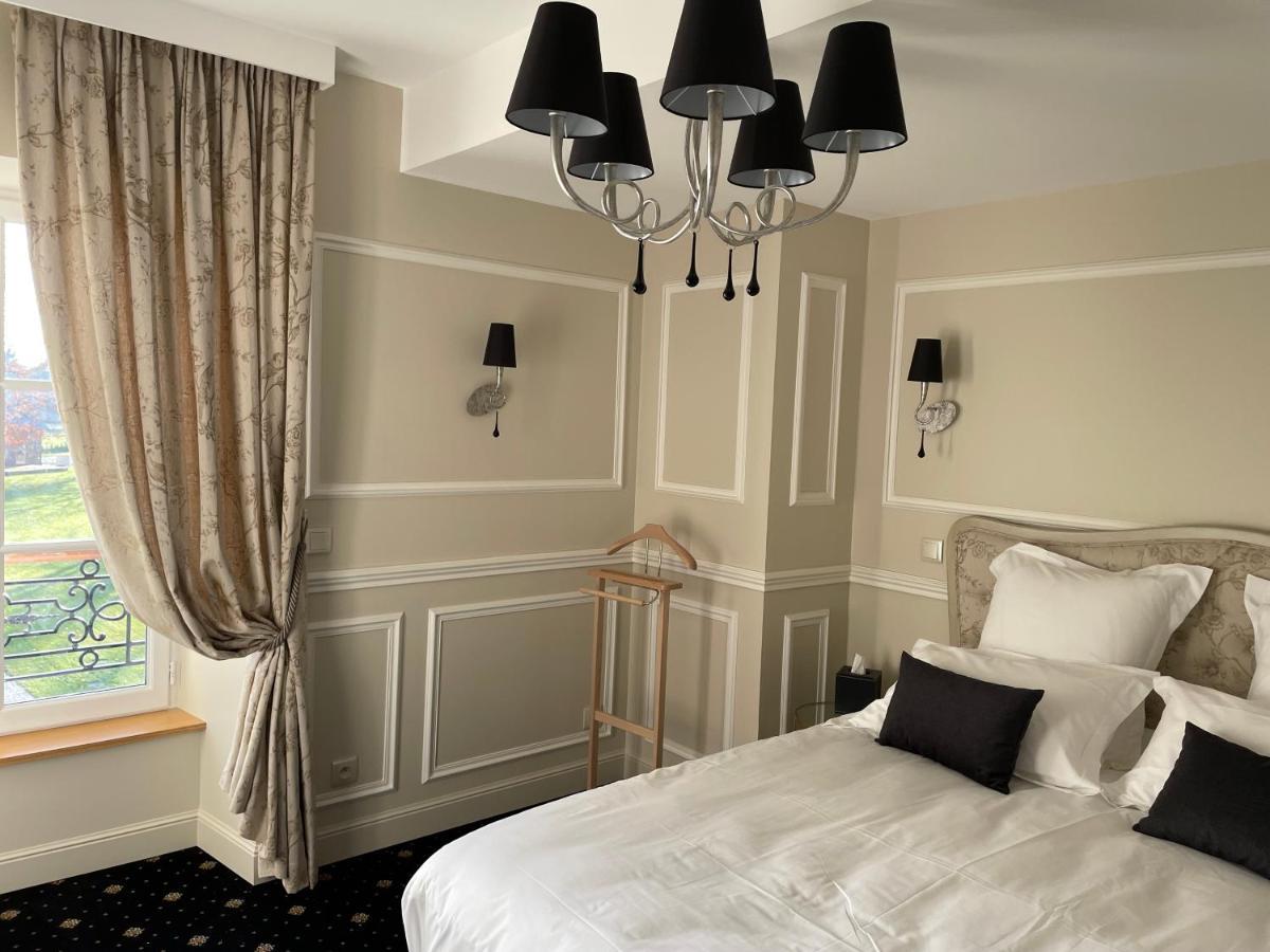 Chateau Des Hauts De Provins Hotel Champcenest Екстериор снимка