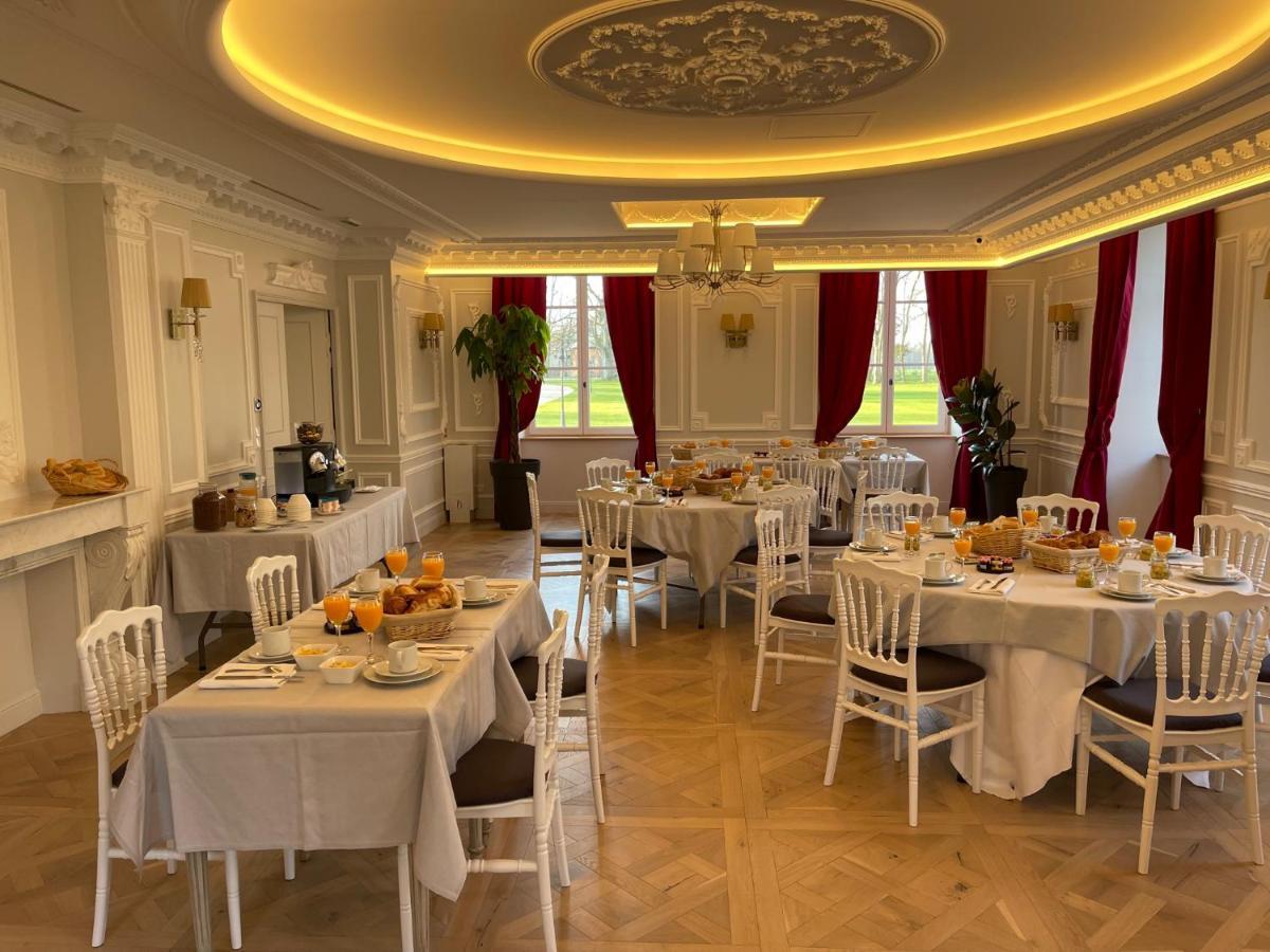 Chateau Des Hauts De Provins Hotel Champcenest Екстериор снимка